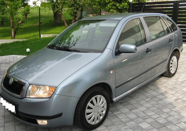 Skoda Fabia cena 8700 przebieg: 162000, rok produkcji 2001 z Stoczek Łukowski małe 596